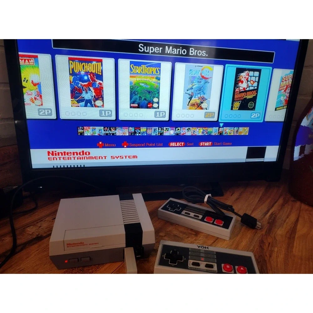 Nintendo Clv-001 Nes Classic Edition 30 Games Included! Great Condition 2 Cntrls